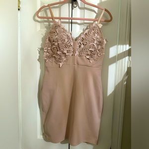 Pink blush dress size M.